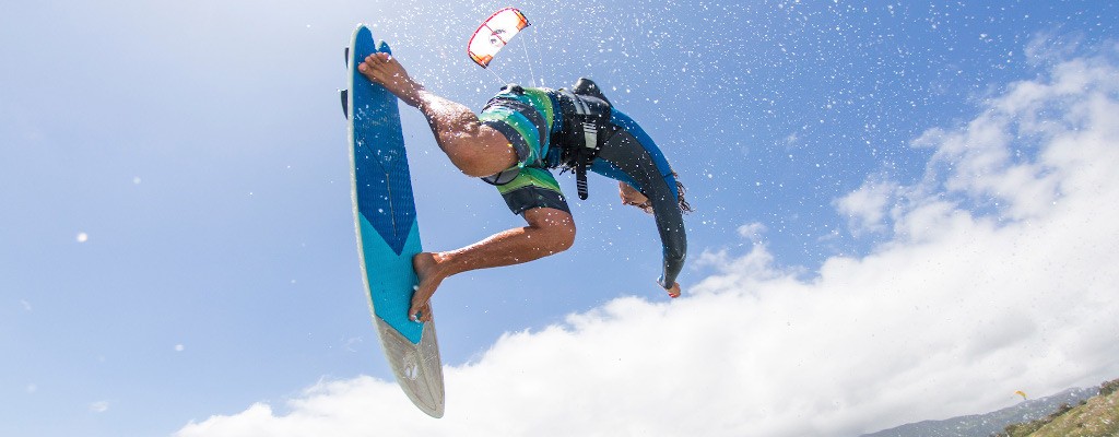 The Complete Beginner’s Guide To Know Everything About Kitesurfing