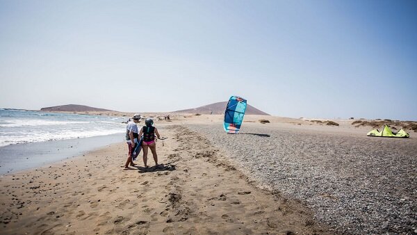 Le kitesurf en Espagne, el Medano, Tenerife