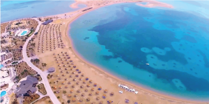 Kitesurfing in Abu Soma Bay