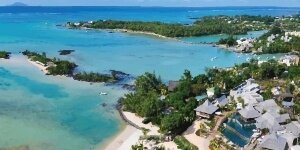 Kitesurfing in Anse La Raie