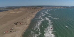 Kitesurfing in Beauduc - Camargues 