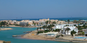 Kitesurfing in El Gouna