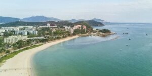 Kitesurfing in Xiamen Hai Yun Tai Beach