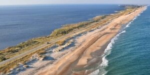 Kitesurfing in Outer Banks, North Carolina