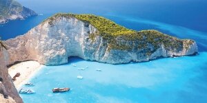 Kitesurfing in Shipwreck Beach 