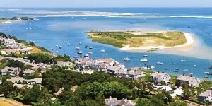 Kitesurfing in Cape Cod, Massachusetts