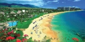 Kitesurfing in Maui, Hawaii