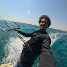 taha200421@icloud.com