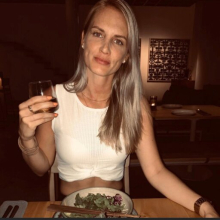 annebussenius@yahoo.de