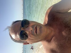 Dib45@hotmail.com