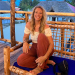 roannesdeweerd@msn.com