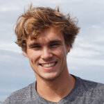Thijs_essen@hotmail.com