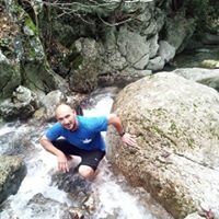 Κώστας Πέκωβ
