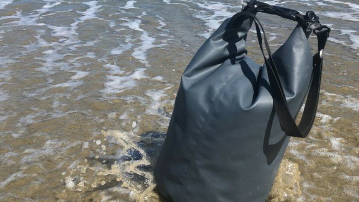 waterproof bag kitesurfing