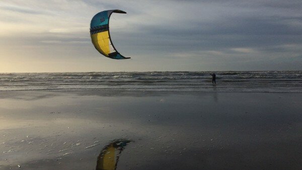 zandvoort kitezone kitesurfing netherlands